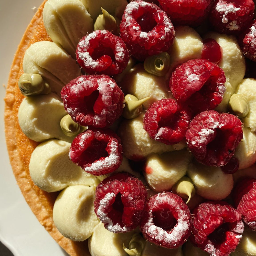 CROSTATA LAMPONI E PISTACCHIO